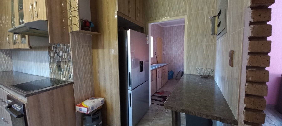 4 Bedroom Property for Sale in Elandia North West